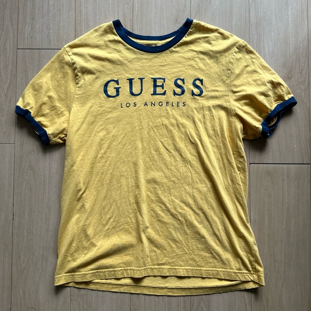 guess mens t-shirt Size XL  yellow